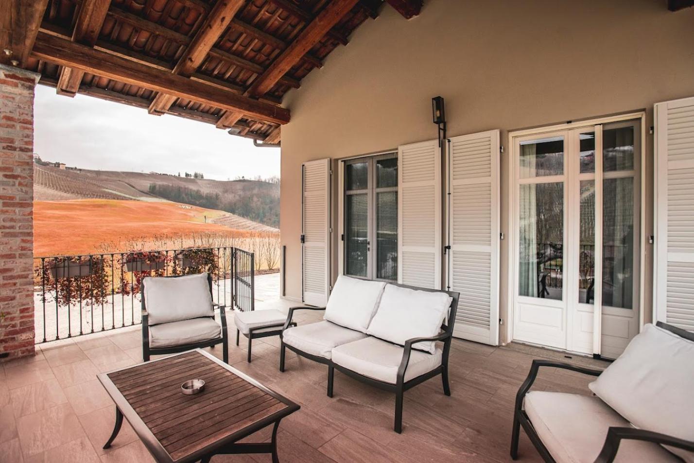 Reva Resort Monforte dʼAlba Εξωτερικό φωτογραφία