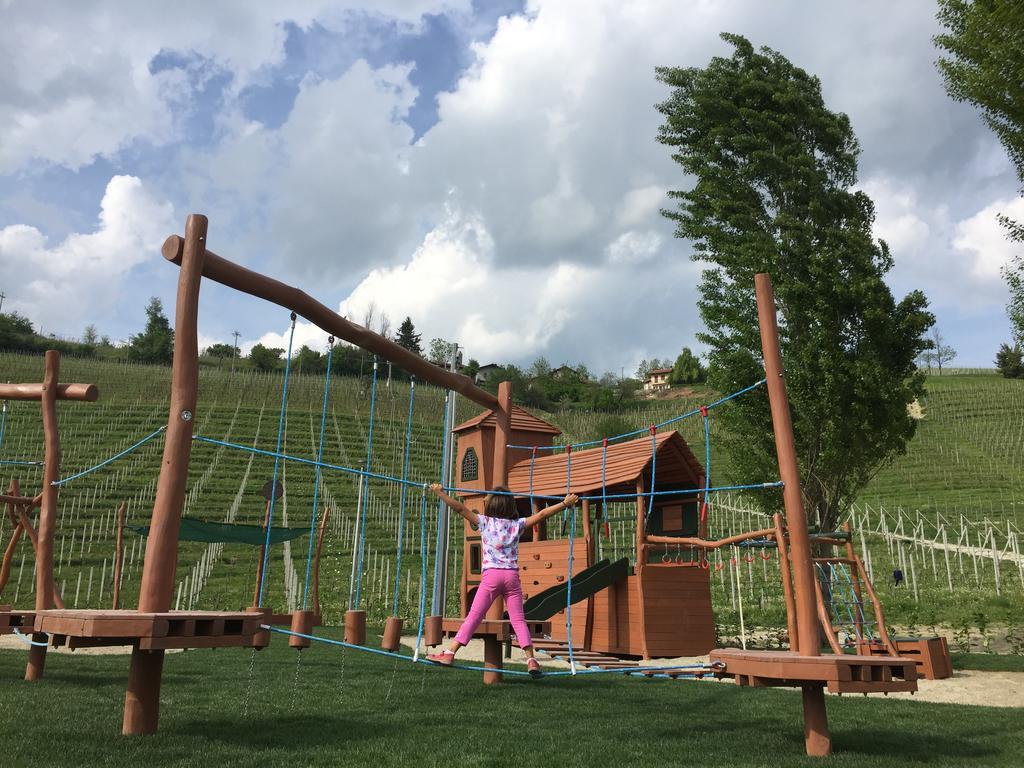 Reva Resort Monforte dʼAlba Εξωτερικό φωτογραφία